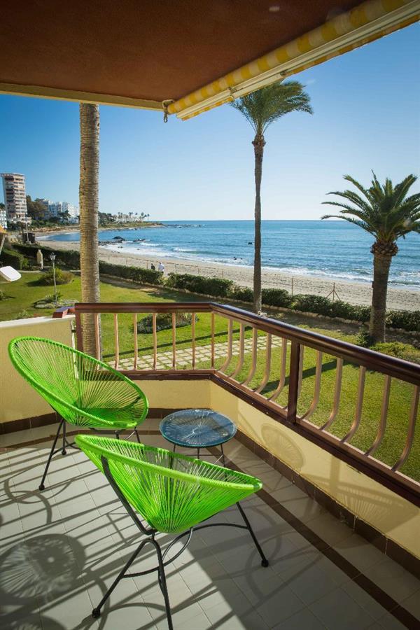 Holidays2Riviera Sea Side Front Beach Sitio de Calahonda Eksteriør bilde
